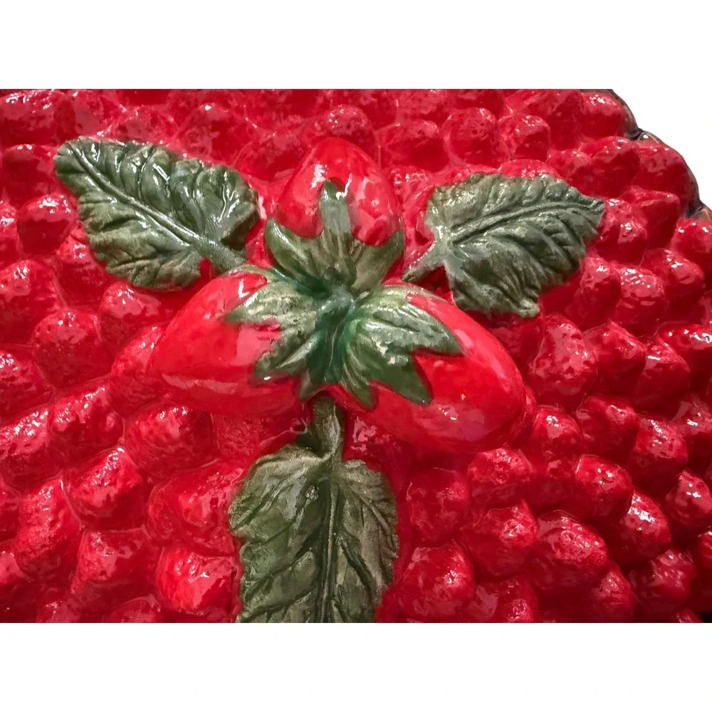 Over and Back Portugal Ceramic Strawberry Pie Dish with Lid 11 Inch Brown Red